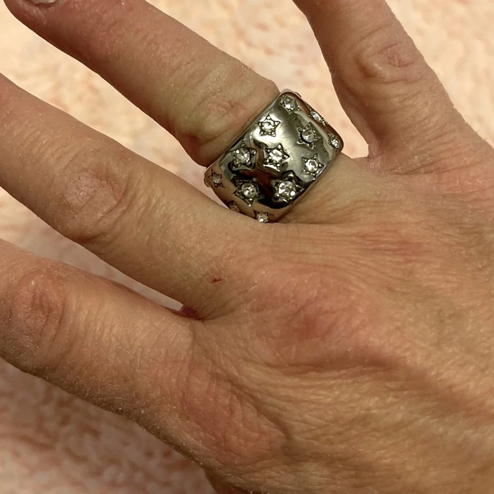 Fashion ring - Picture 1 of 1